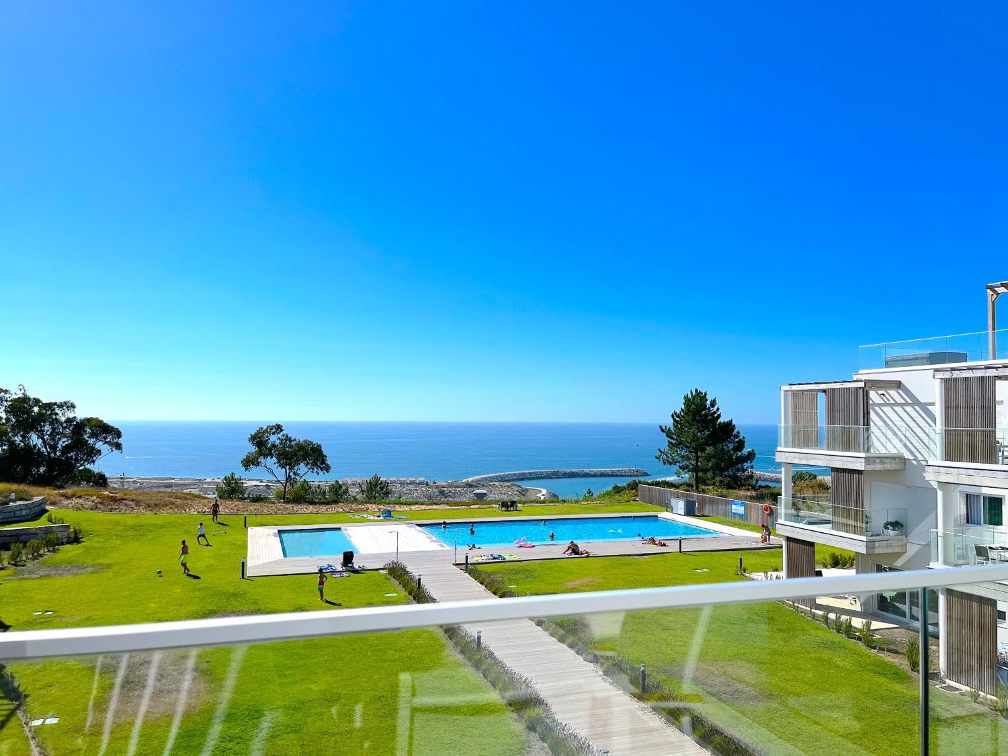 Mar A Vista - Condominium With Pool, Gym And Sea Views Nazaré Exteriör bild