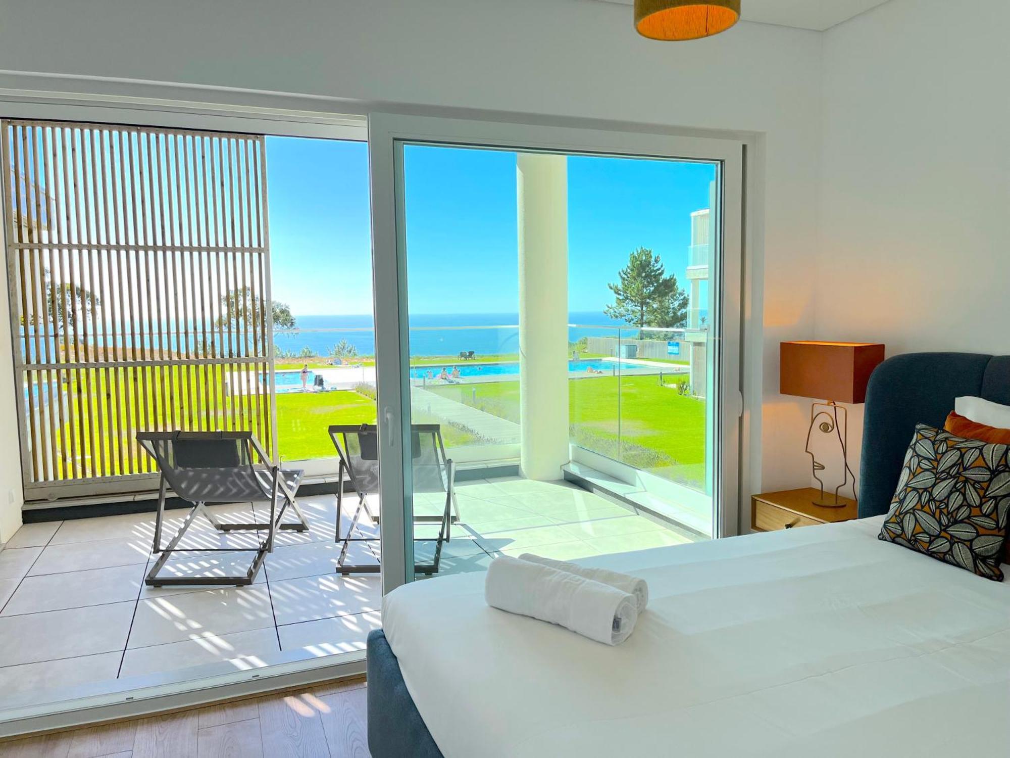 Mar A Vista - Condominium With Pool, Gym And Sea Views Nazaré Exteriör bild