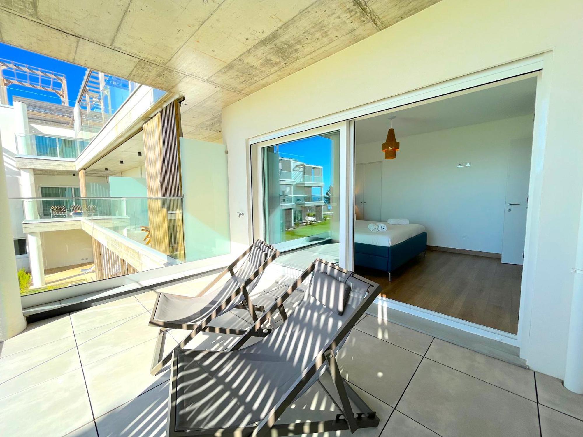 Mar A Vista - Condominium With Pool, Gym And Sea Views Nazaré Exteriör bild