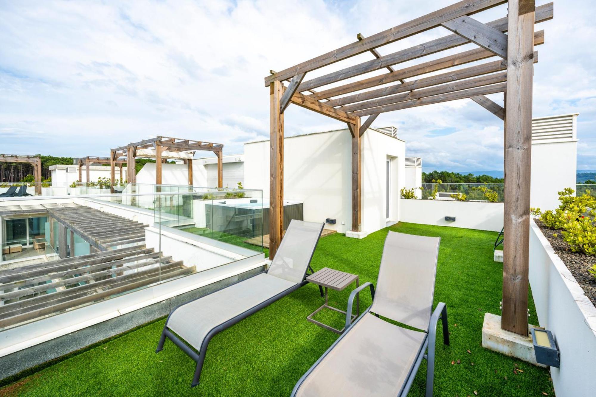 Mar A Vista - Condominium With Pool, Gym And Sea Views Nazaré Rum bild